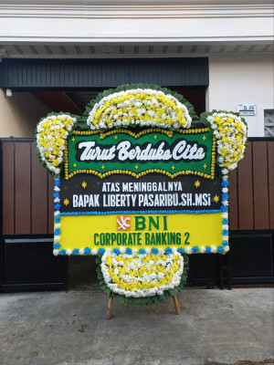 Papan Bunga Duka di Tanjung Barat